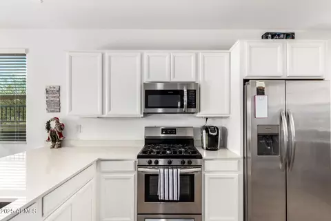Kitchen - 2953 E Mohave Ln, Apache Junction, AZ 85119 photo 1 of 1