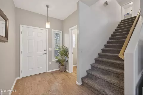 Entry Way - 1444 S Longspur Ln, Gilbert, AZ 85296 photo 2 of 2