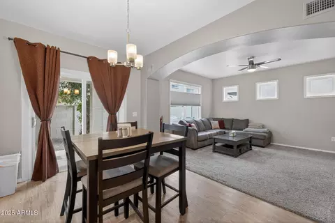 Dining - 1444 S Longspur Ln, Gilbert, AZ 85296 photo 4 of 4