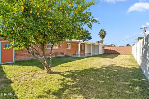 Exterior - 3802 W Cavalier Dr, Phoenix, AZ 85019 photo 2 of 9