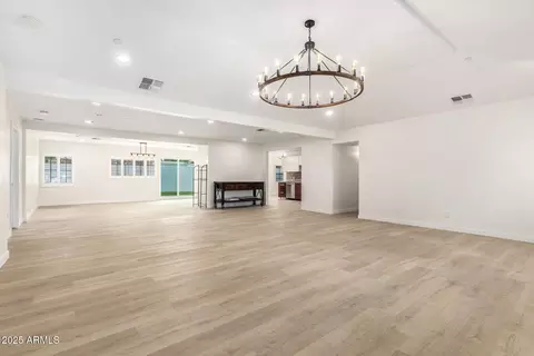 1606 W Keim Dr, Phoenix, AZ 85015