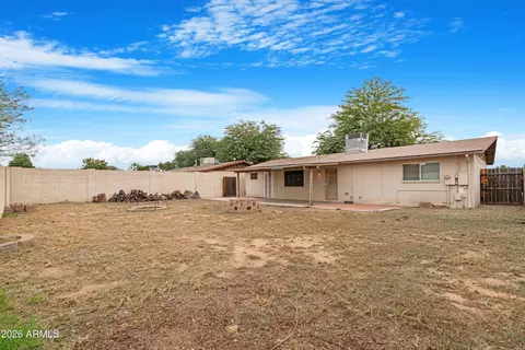 Exterior - 7426 E Capri Ave, Mesa, AZ 85208 photo 3 of 5