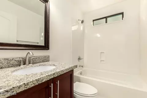 Bath - 4847 S 4th Ave, Phoenix, AZ 85041 photo 3 of 3