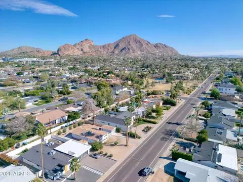 View/Area - 4120 E Campbell Ave, Phoenix, AZ 85018 photo 5 of 5