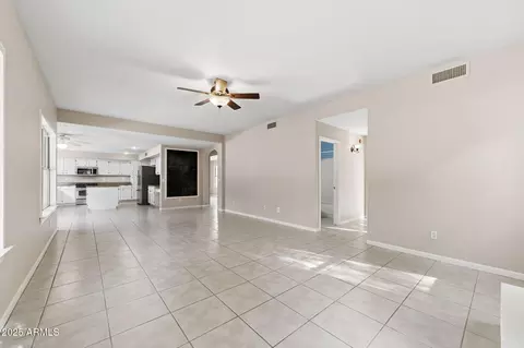 Living - 310 S Granite Ct, Gilbert, AZ 85296 photo 4 of 4