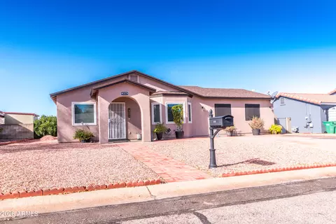 107 Arrowhead Dr, Huachuca City, AZ 85616