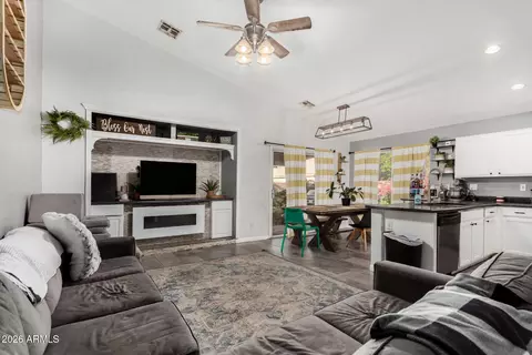 Other - 804 S Tobin Cir, Mesa, AZ 85208 photo 3 of 7