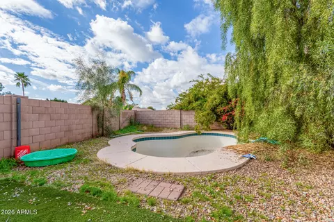Exterior - 804 S Tobin Cir, Mesa, AZ 85208 photo 9 of 9