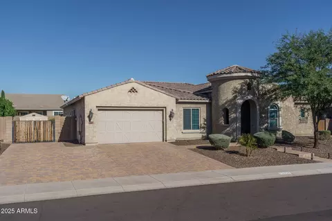 9358 W Robin Ln, Peoria, AZ 85383