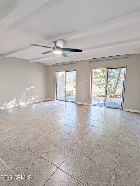 Living - 1018 E Osborn Rd #A, Phoenix, AZ 85014 photo 1 of 1