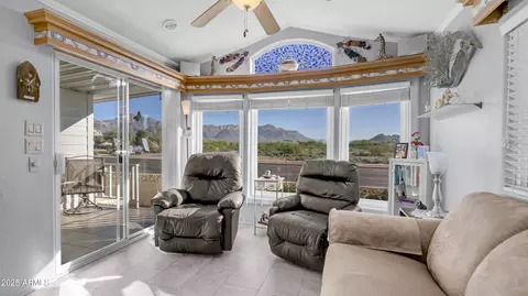 492 Iron Ore Dr, Apache Junction, AZ 85119