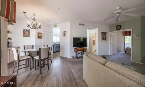 9151 W Greenway Rd #273, Peoria, AZ 85381