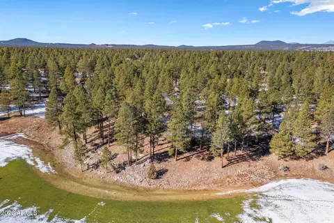 3616 S Woodland Hills Dr #375, Flagstaff, AZ 86005