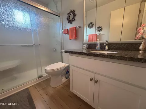 Bath - 4636 Elena Ave, Mesa, AZ 85206 photo 3 of 3