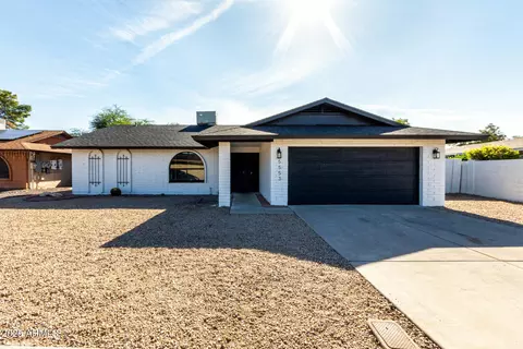 5553 W Hartford Ave, Glendale, AZ 85308
