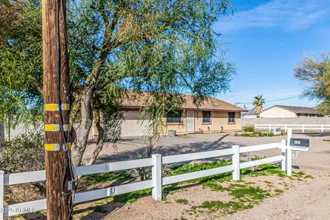 1008 N Meridian Rd, Apache Junction, AZ 85120 photo 4
