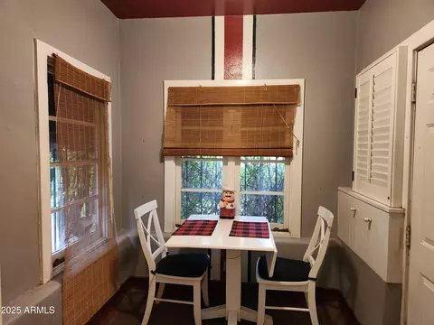 Dining - 905 W Mcdowell Rd, Phoenix, AZ 85007 photo 1 of 1