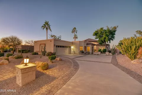Exterior - 6214 E Redmont Dr, Mesa, AZ 85215 photo 2 of 4