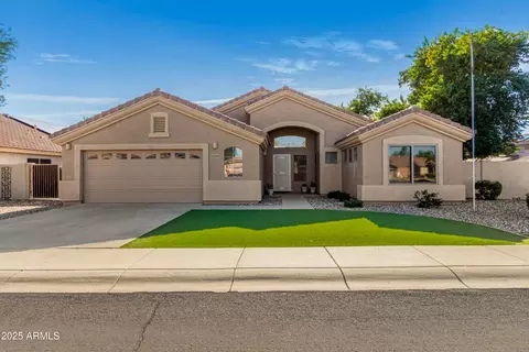 13459 W Acapulco Ln, Surprise, AZ 85379