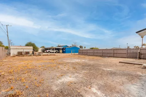 Exterior - 204 E Baseline Rd, Buckeye, AZ 85326 photo 4 of 4