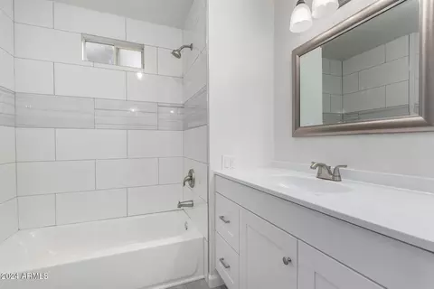 Bath - 204 E Baseline Rd, Buckeye, AZ 85326 photo 2 of 2