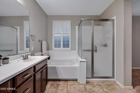 Bath - 3889 E Turley St, Gilbert, AZ 85295 photo 3 of 3