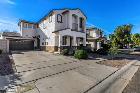 Exterior - 3793 E Stampede Dr, Gilbert, AZ 85297 photo 2 of 5