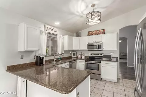 Kitchen - 106 W Smoke Tree Rd, Gilbert, AZ 85233 photo 1 of 3