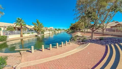 View/Area - 106 W Smoke Tree Rd, Gilbert, AZ 85233 photo 3 of 5