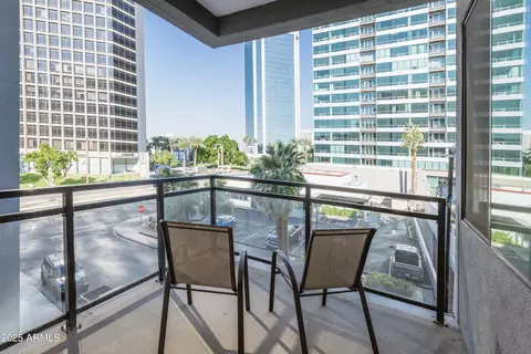 3131 N Central Ave #3006, Phoenix, AZ 85012