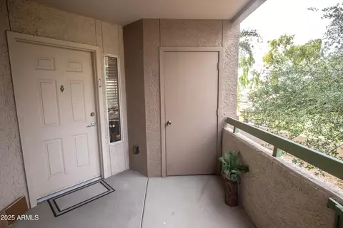 1295 N Ash St #325, Gilbert, AZ 85233