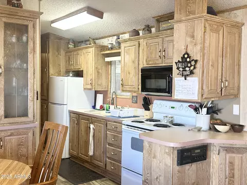 930 S Nickel Dr, Apache Junction, AZ 85119 photo 24