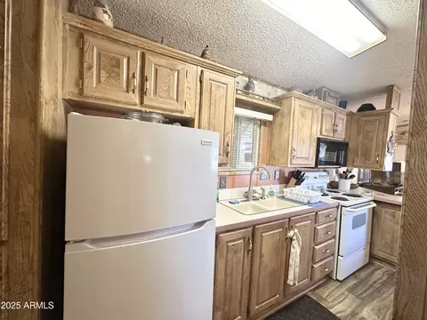 930 S Nickel Dr, Apache Junction, AZ 85119 photo 33