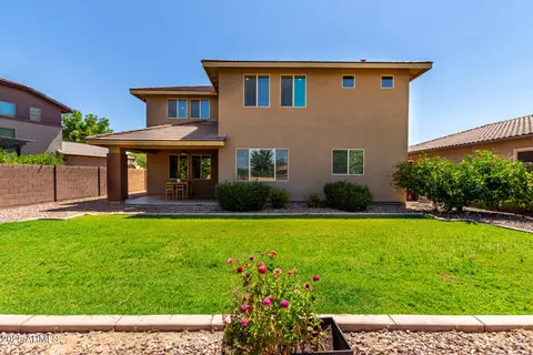 Exterior - 3338 E Coconino Dr, Gilbert, AZ 85298 photo 5 of 7