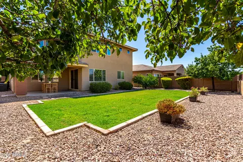 Exterior - 3338 E Coconino Dr, Gilbert, AZ 85298 photo 4 of 7