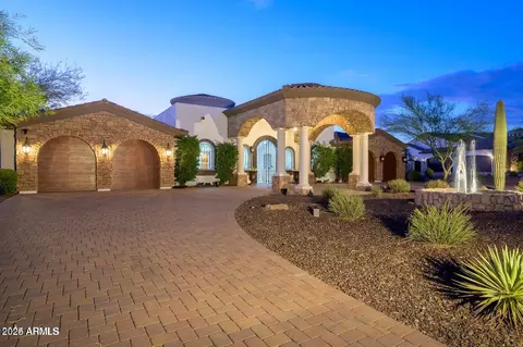 8214 E Kael St, Mesa, AZ 85207