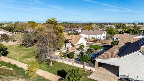 View/Area - 2552 E Ridgewood Ln, Gilbert, AZ 85298 photo 12 of 12