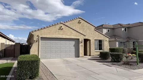 3021 S Sunland Dr, Chandler, AZ 85248