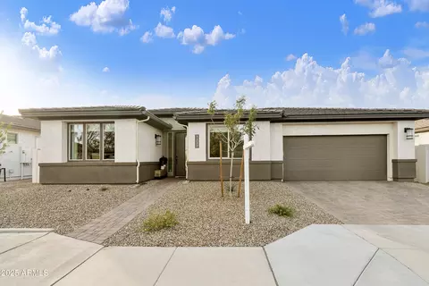 1333 W Creosote Dr, Queen Creek, AZ 85140