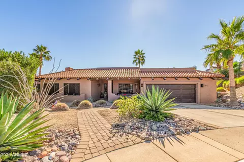 1932 E Beck Ln, Phoenix, AZ 85022