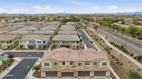 View/Area - 779 E Doral Ave #102, Gilbert, AZ 85297 photo 11 of 17
