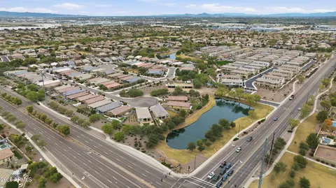 View/Area - 779 E Doral Ave #102, Gilbert, AZ 85297 photo 7 of 17