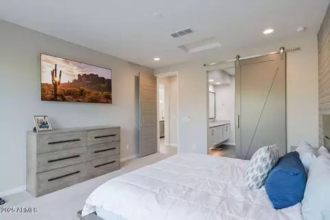 22011 N 34th Way, Phoenix, AZ 85050 photo 25