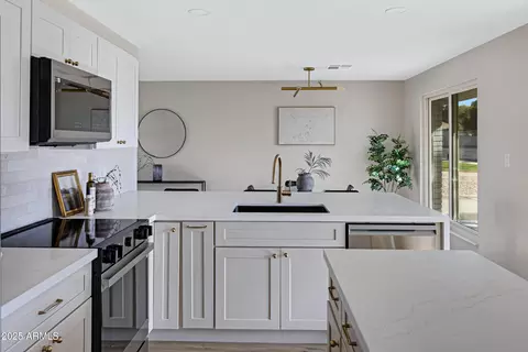 3350 E Florian Ave, Mesa, AZ 85204