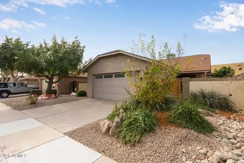 12810 S 50th Way, Phoenix, AZ 85044 photo 3