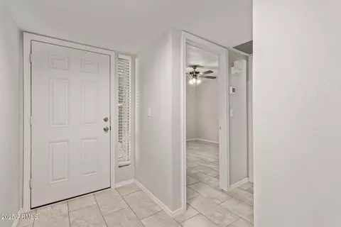 12810 S 50th Way, Phoenix, AZ 85044 photo 4