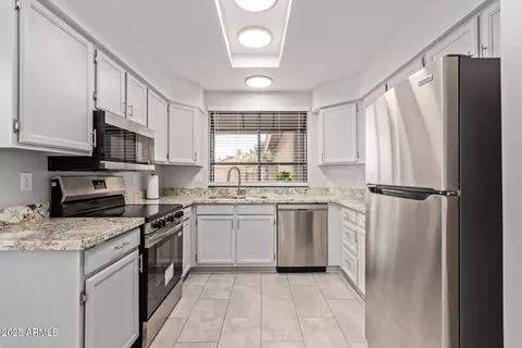 12810 S 50th Way, Phoenix, AZ 85044 photo 12