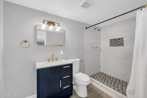 Bath - 2302 E Yale St, Phoenix, AZ 85006 photo 1 of 4
