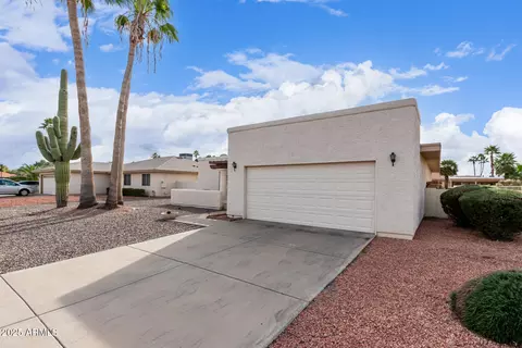 Exterior - 10505 E Silvertree Dr, Sun Lakes, AZ 85248 photo 1 of 6
