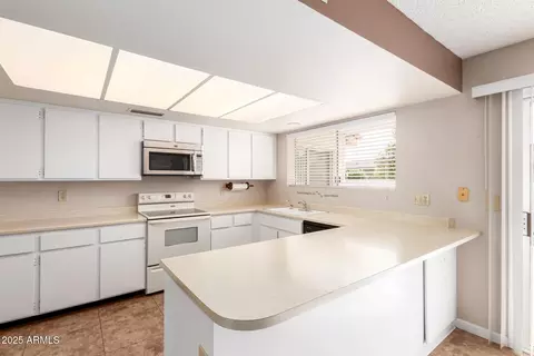 Kitchen - 10505 E Silvertree Dr, Sun Lakes, AZ 85248 photo 1 of 3
